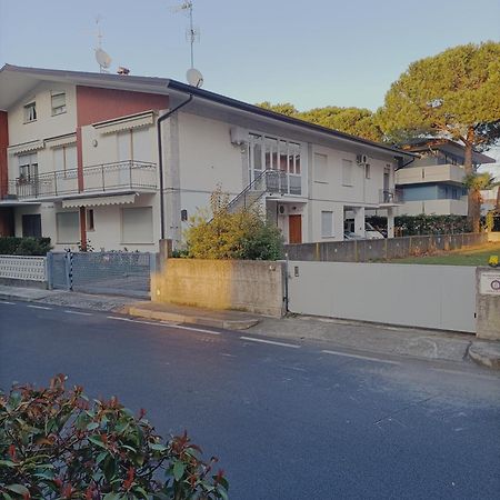 Bibione Villa Torino Via Della Bilancia 43 מראה חיצוני תמונה